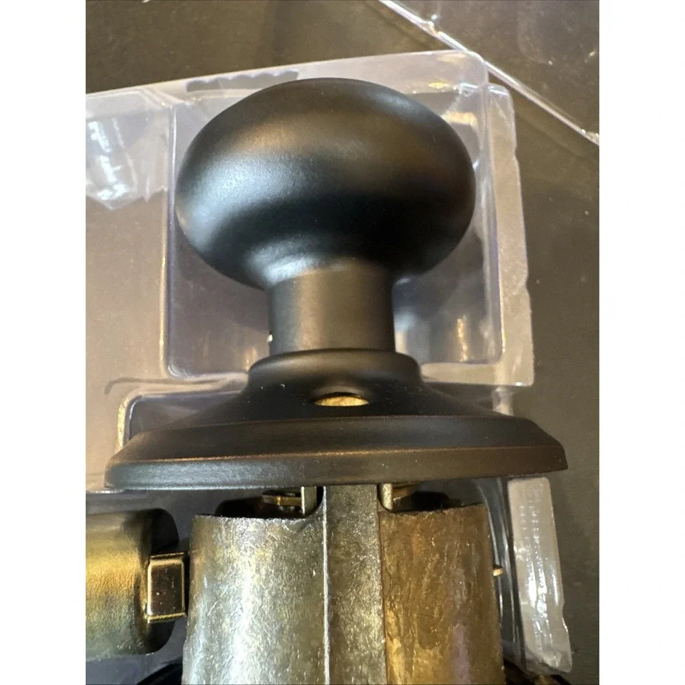 Schlage F10 v‎ GEO 716, Georgian Aged Bronze Hall/Closet Door Knob
